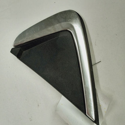 Chevy Volt Passenger Right Rear Quarter Molding Trim {23207316} 2019 2