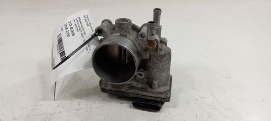 Throttle Body Valve Fits 12-19 ACCENT OEM
