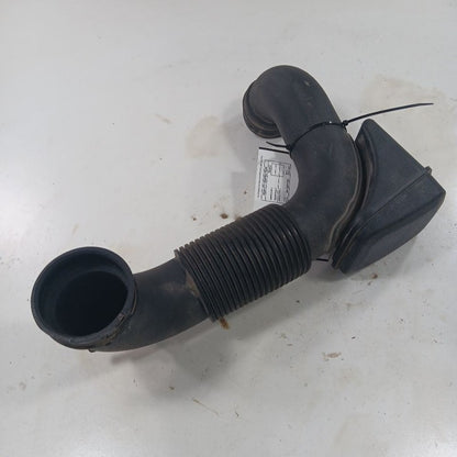 Kia Sorento Air Cleaner Tube Intake Hose  2.4 2018 2017 2016 OEM
