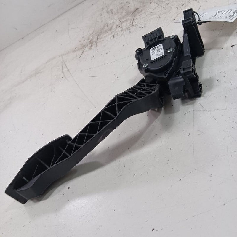 Fiat 500 Gas Pedal  2016 2017