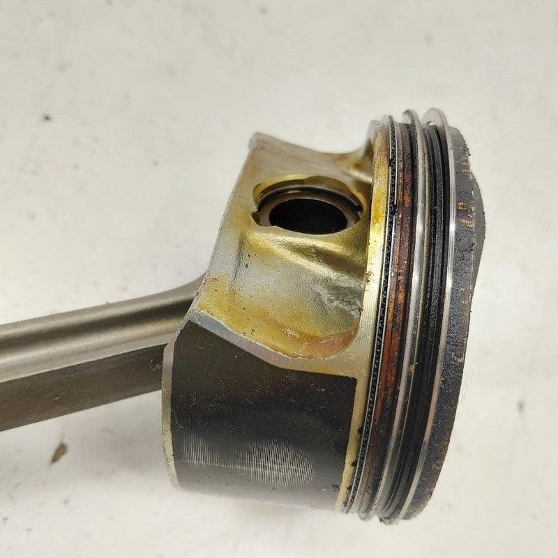 Cadillac XTS Single Piston With Connecting Rod       3.6 2016 2017 201