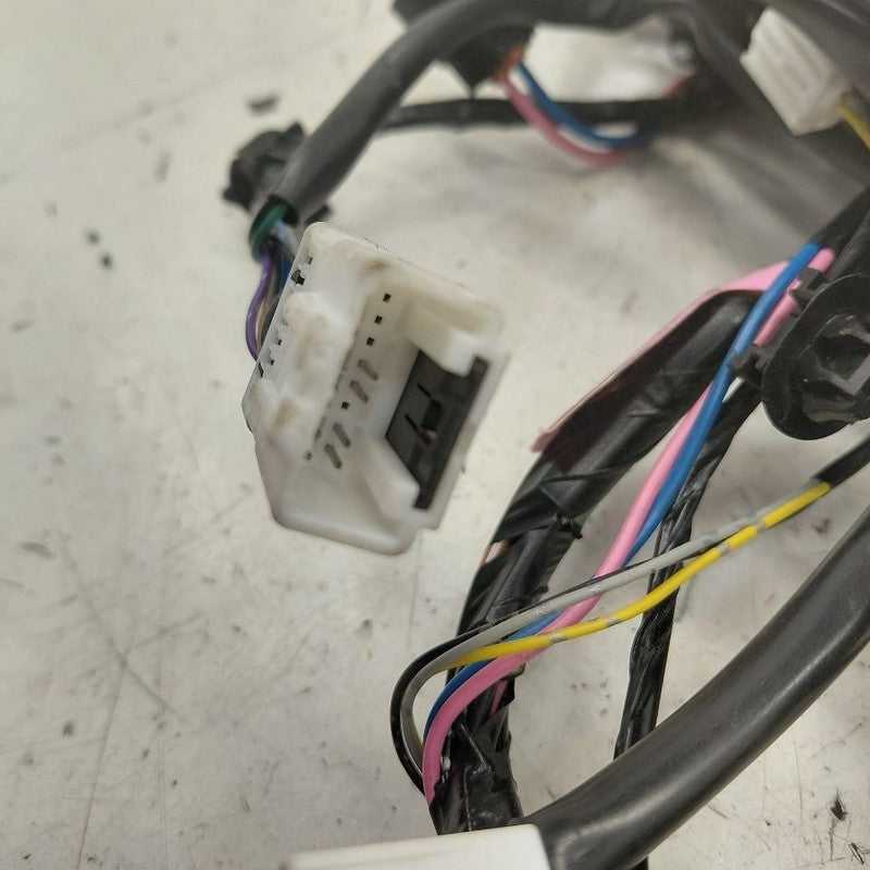 Mitsubishi Outlander   Door Harness Wire Wiring Right Passenger Front 