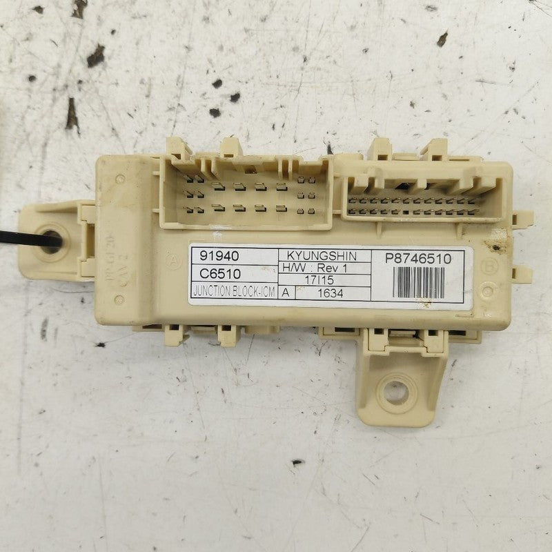 Kia Sorento Fuse Relay Junction Box Module {91940C6510} 2018 2017 2016