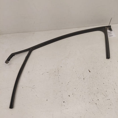 Chevy Equinox Door Glass Window Seal Rubber Left Driver Front  2024 20