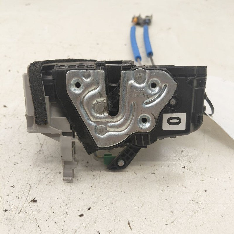 Hyundai Kona Door Latch Lock Left Driver Front  2021 2020 2019