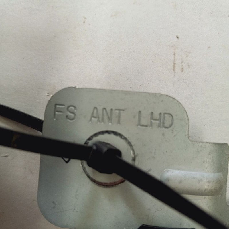 Hyundai Veloster Keyless Entry Antenna {954112V100} 2017 2016 2015 201