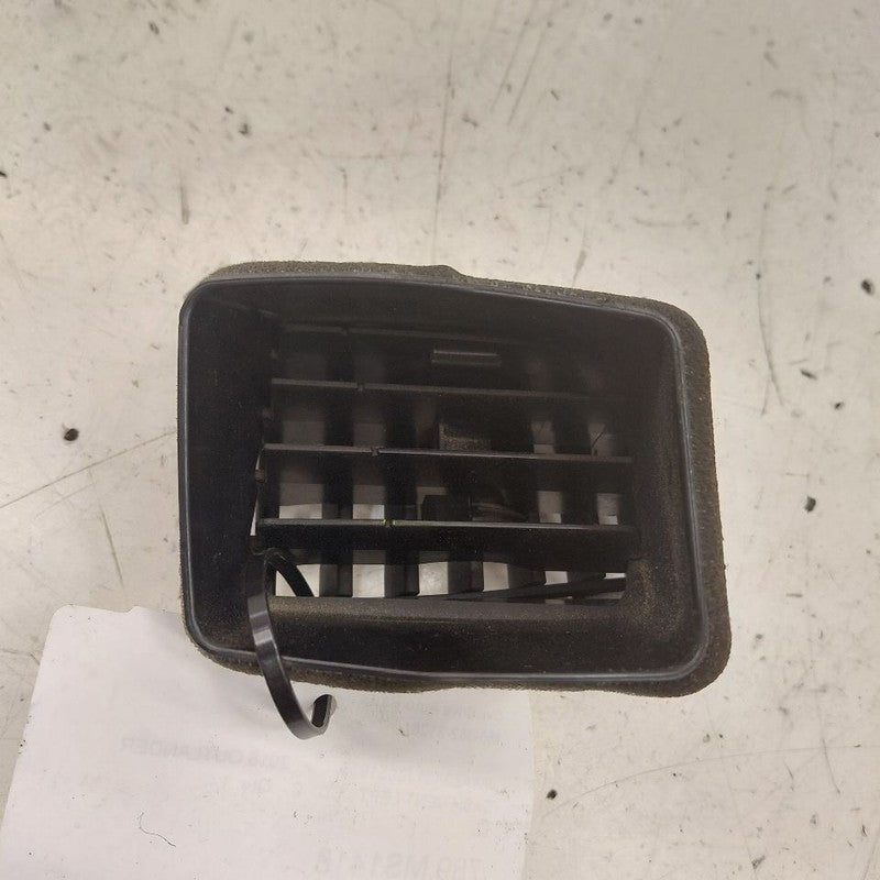 Mitsubishi Outlander   Dash Air Vent Left Driver  2018 2017 2016