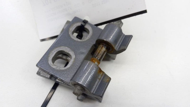 BMW 328I Door Hinge Set Left Front Driver 2009 2010 2011 2012 2013