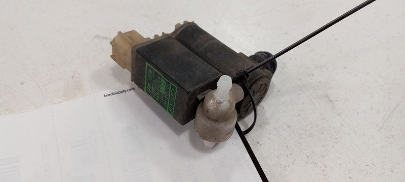 Hyundai Elantra Windshield Washer Wash Fluid Reservoir Motor Pump Elec