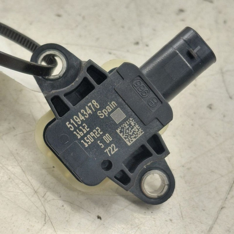 Fiat 500 X Model   Contact Sensor  2016 2017