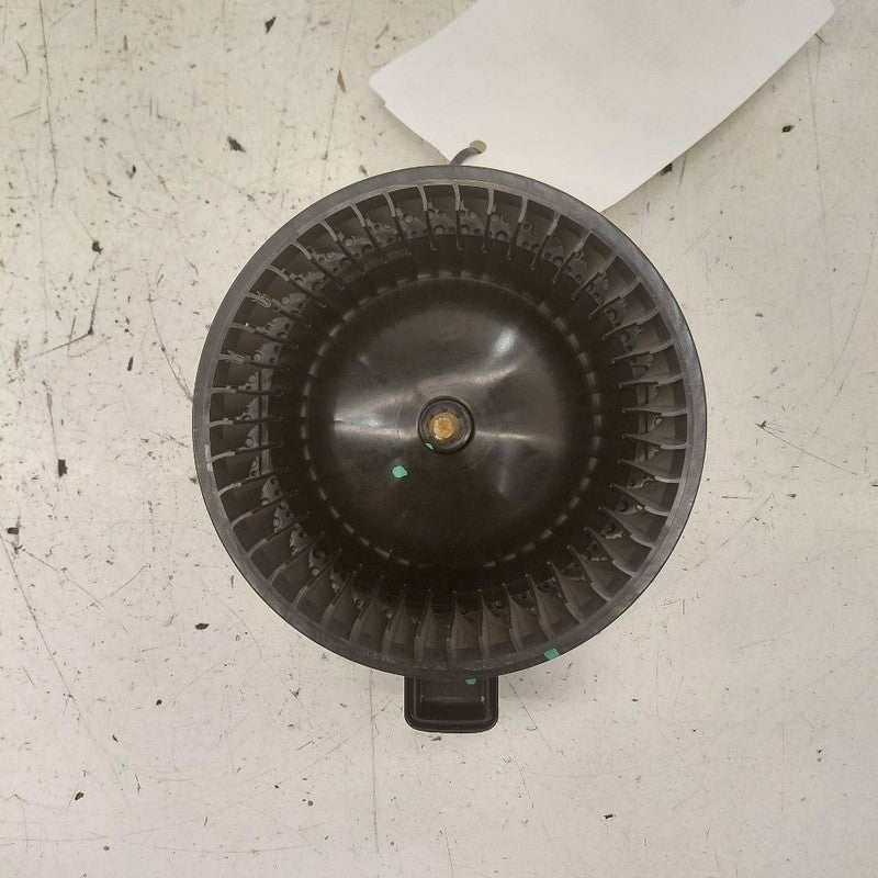 Blower Motor Fits 20-24 Chevy Equinox