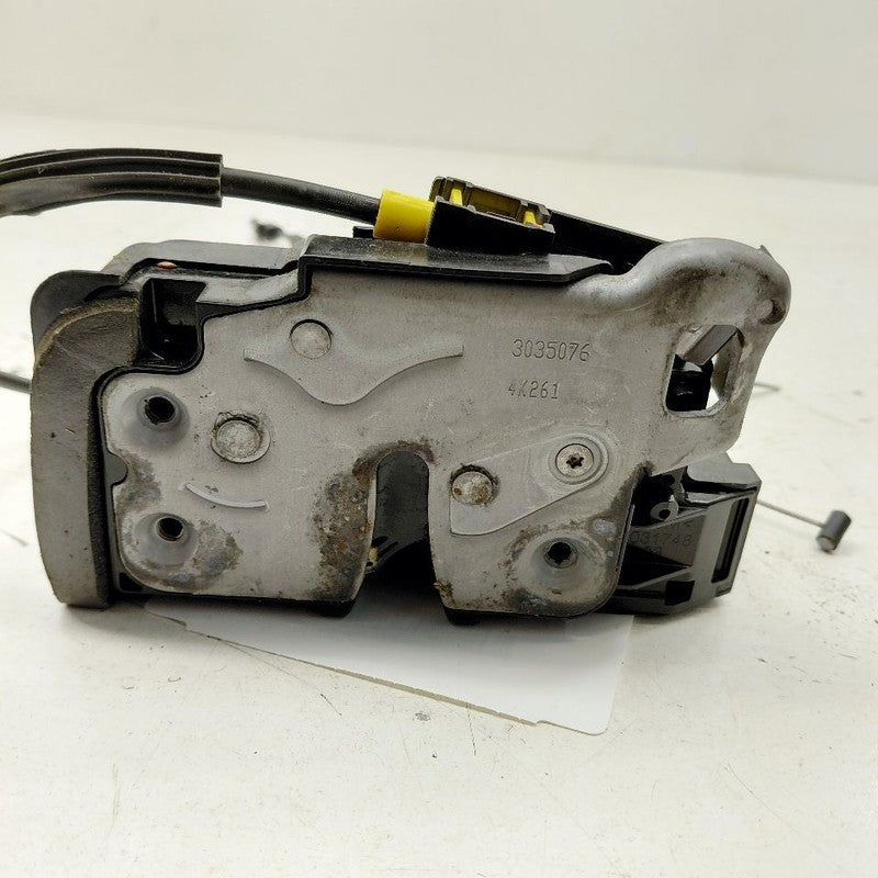 Cadillac XTS Door Latch Lock Right Passenger Rear      2016 2017 2018