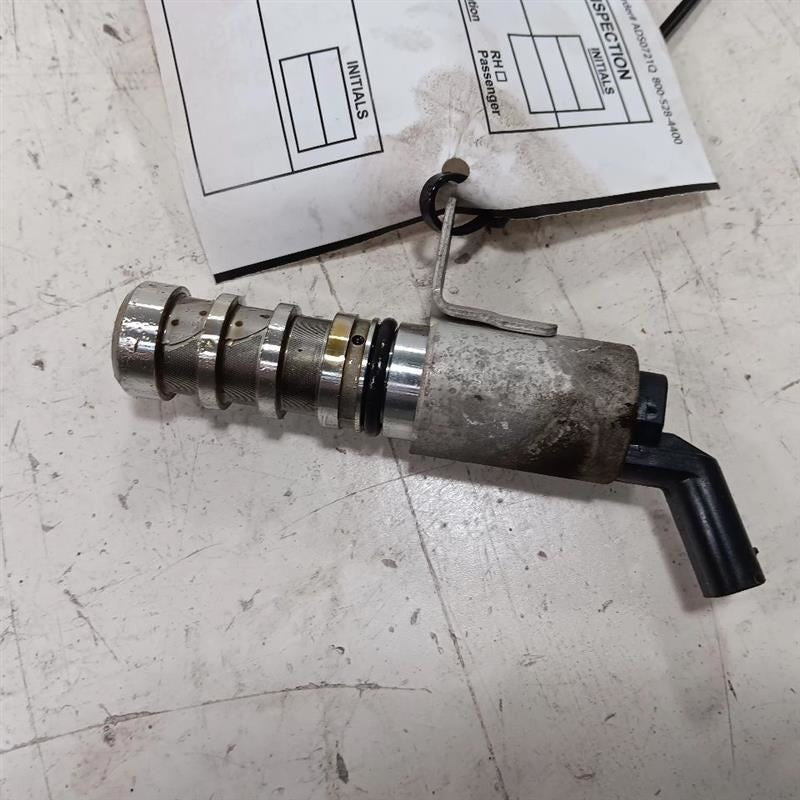 Buick Encore Variable Timing Oil Control Valve Solenoid Cylinder Head 