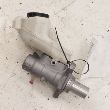 Brake Master Cylinder VIN 26 4th And 5th Digit Fits 14-18 Volvo S60