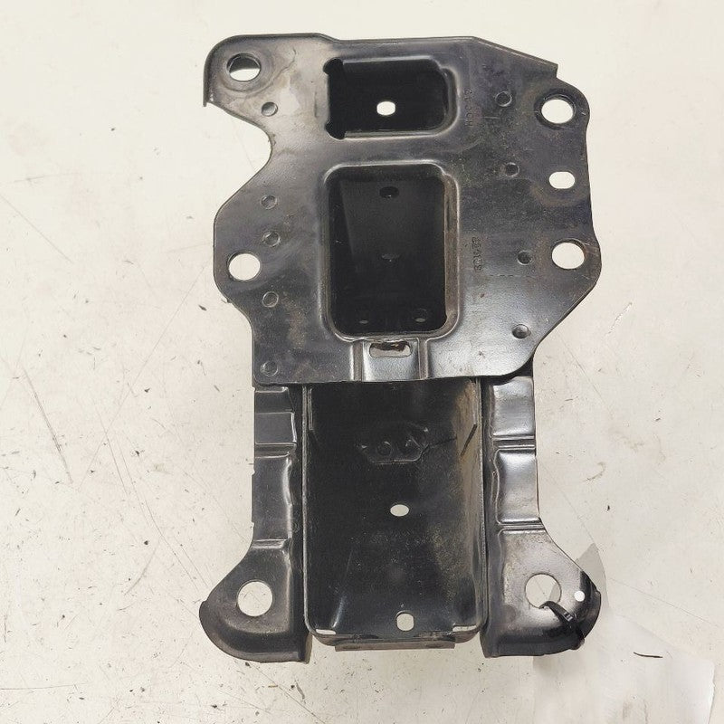 Honda CR-V Bumper Mount Bracket Left Driver Side Front  2017 2018 2019