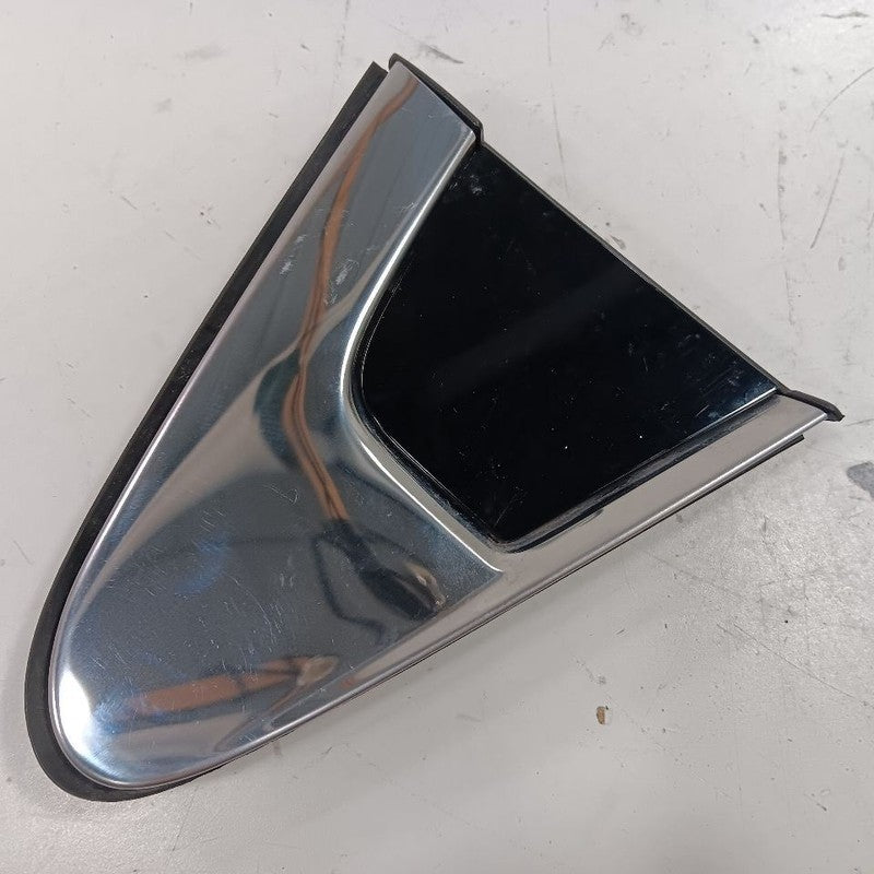 Ford Taurus Passenger Right Rear Door Corner Trim AG135428166AE 2019 2