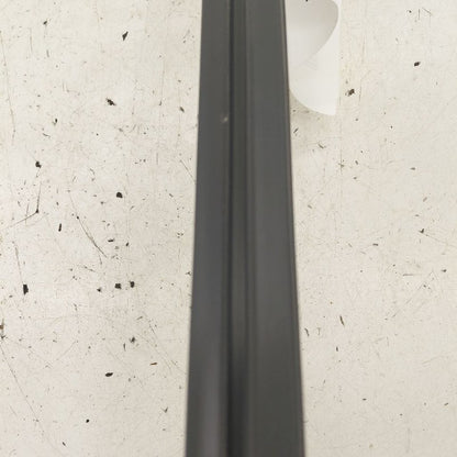 Hyundai Kona Right Front Weather Strip Interior  2021 2020 2019