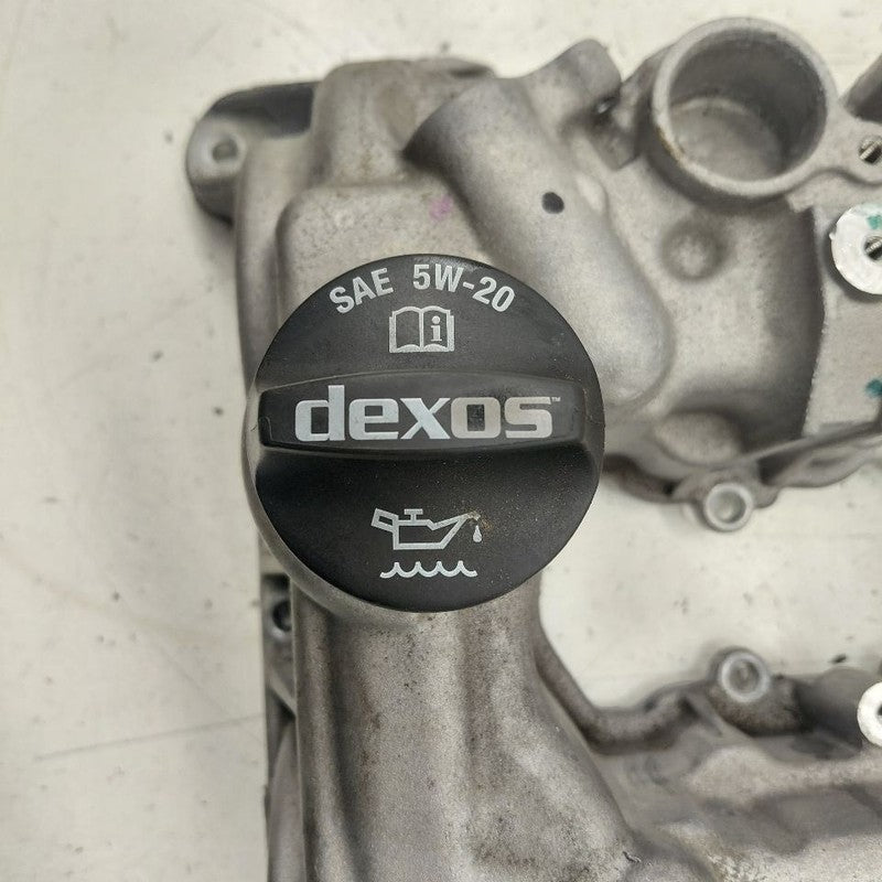 Chevy Volt Engine Cylinder Head Valve Cover  1.5 2016 2017 2018 2019