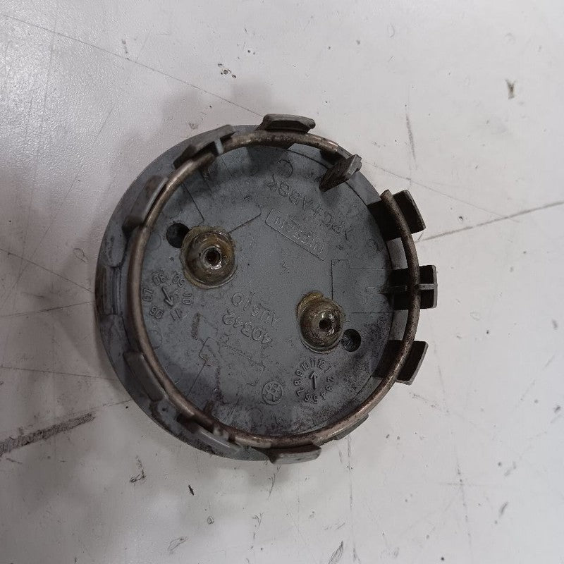 Nissan LEAF Wheel Rim Center Cap  2013 2014 2015 2016 2017