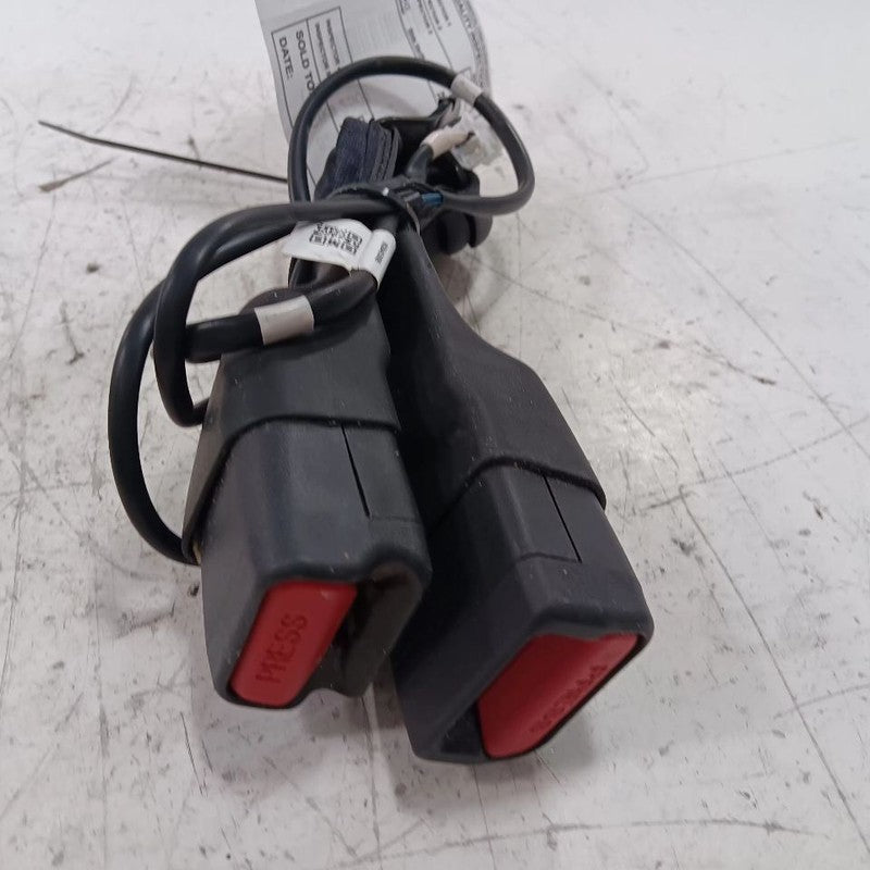 Nissan Kicks Seat Belt Buckle Latch Left Rear Back  2021 2022 2023 2024