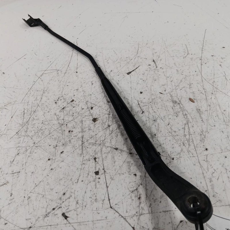 Fiat 500 Windshield Wiper Arm Right Passenger 2018 OEM