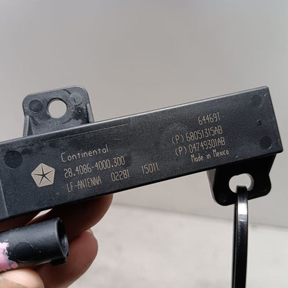 Jeep Compass Antenna Keyless Entry Module 68051315AB 2017 2018 2019 2020 2021