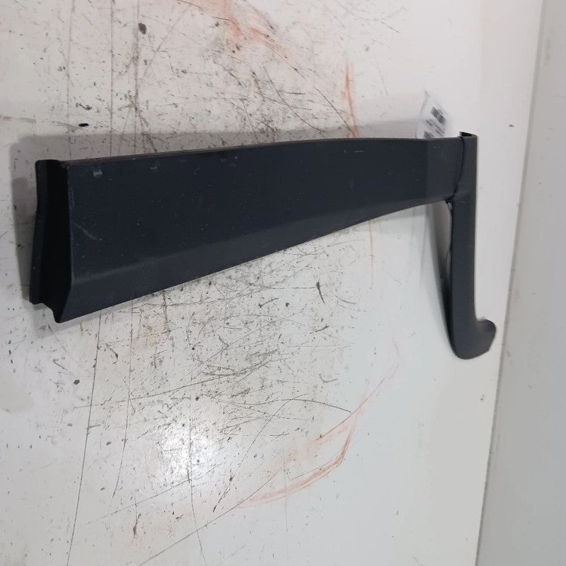 Jeep Compass Door Molding Trim Strip Right Passenger Side Rear Back  2018 2019 2