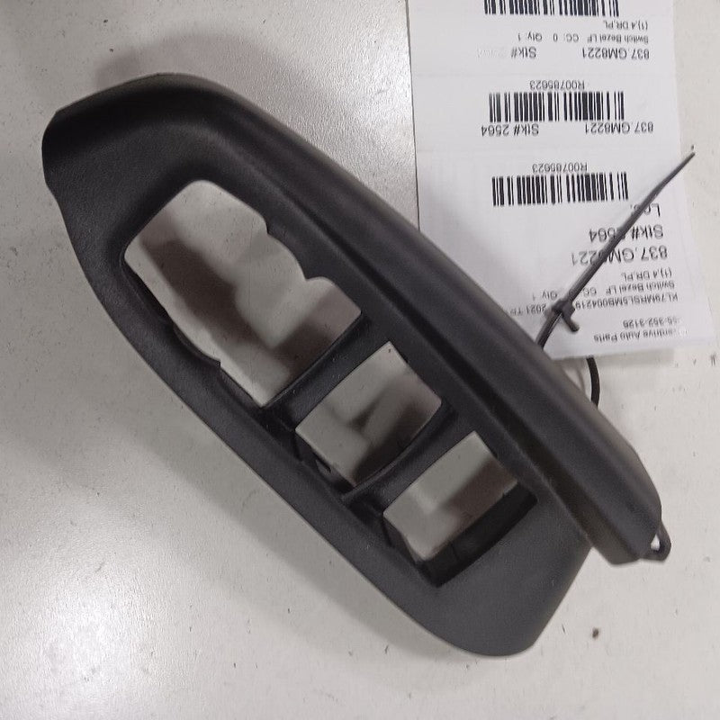 Chevy Trailblazer Window Switch Bezel Trim Left Front 2021 2022 2023 O