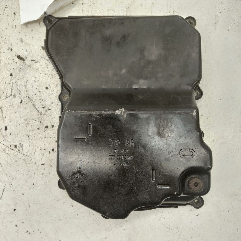 Volkswagen Golf Automatic Transmission Oil Pan  2015 2016 2017