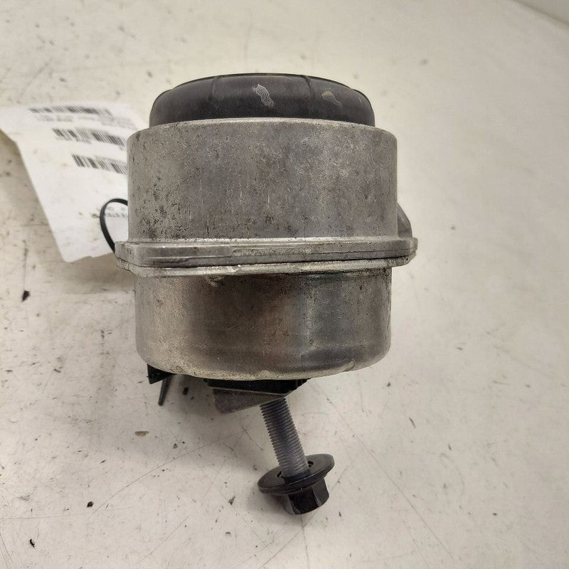 Alfa Romeo Stelvio Engine Motor Mount Right Passenger  2018 2019 2020 