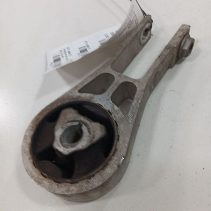 Jeep Renegade 2.4 Engine Motor Mount Rear Back  2017 2018 2019 2020