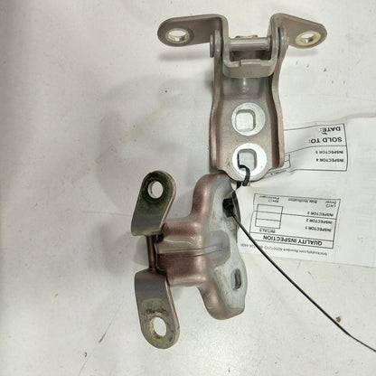 Buick Encore Door Hinge Set Right Front Passenger  2020 2019 2018 OEM