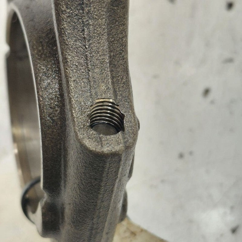 Volvo S60 Single Piston With Connecting Rod   2.0 2018 2017 2016