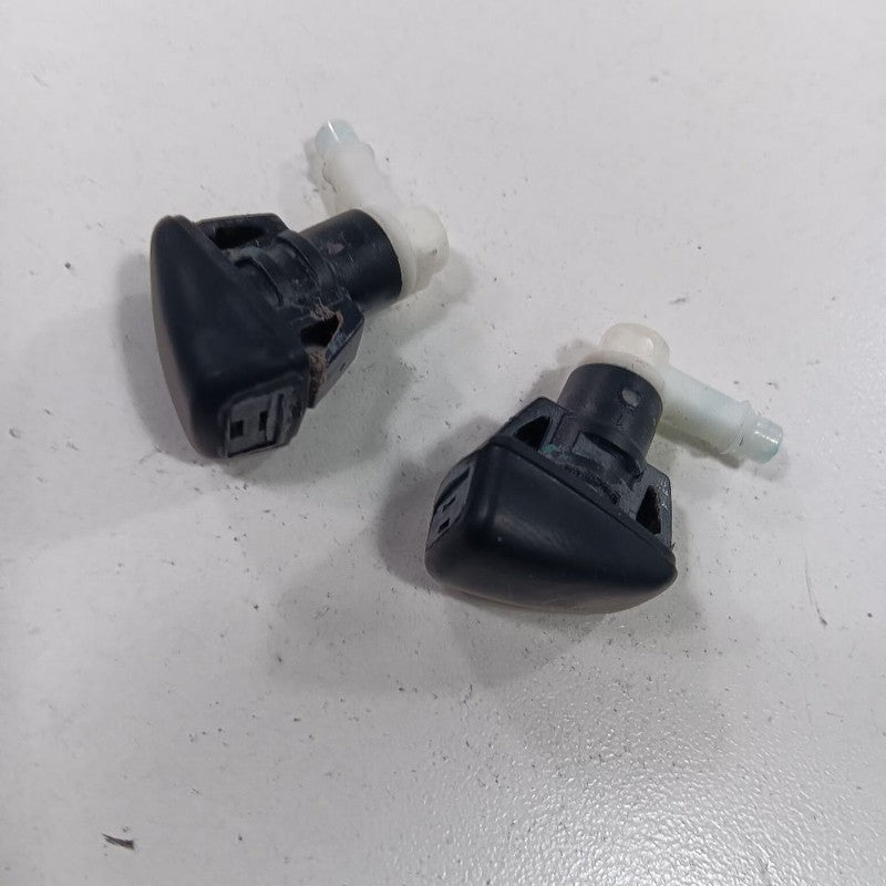 Jeep Compass Windshield Wiper Washer Fluid Hood Sprayer Nozzles  2018 2019 2020 