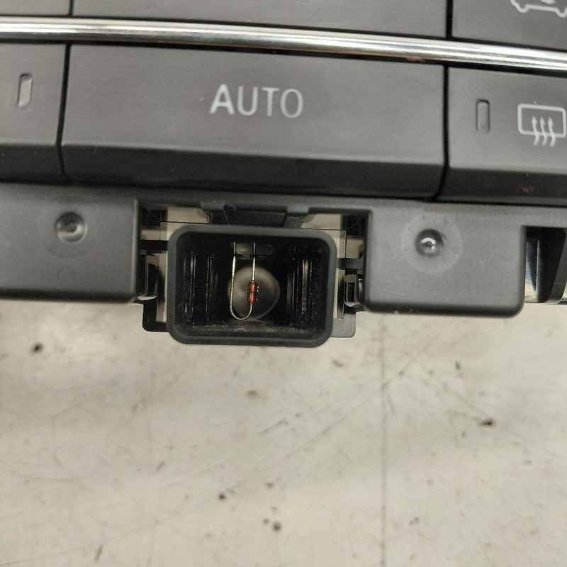 Temperature Control Heat Heater AC Switch Fits 17-24 Mitsubishi Mirage