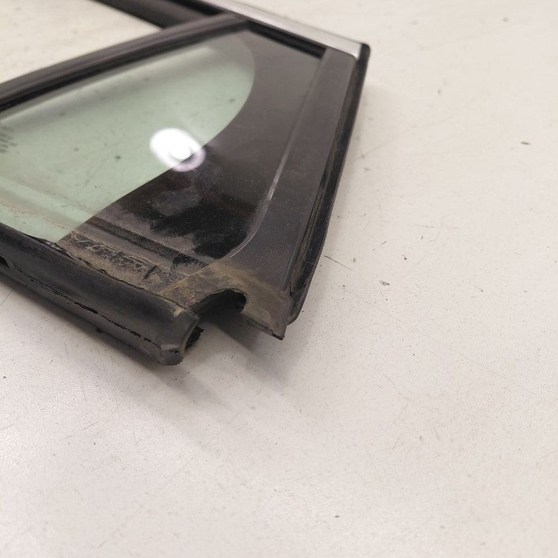 Left Rear Door Vent Glass Window Fits 16-19 Chevy Volt