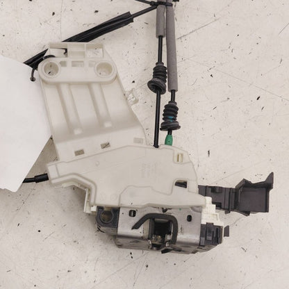 Fiat 500 X Model   Door Latch Lock Right Passenger Front  2016 2017