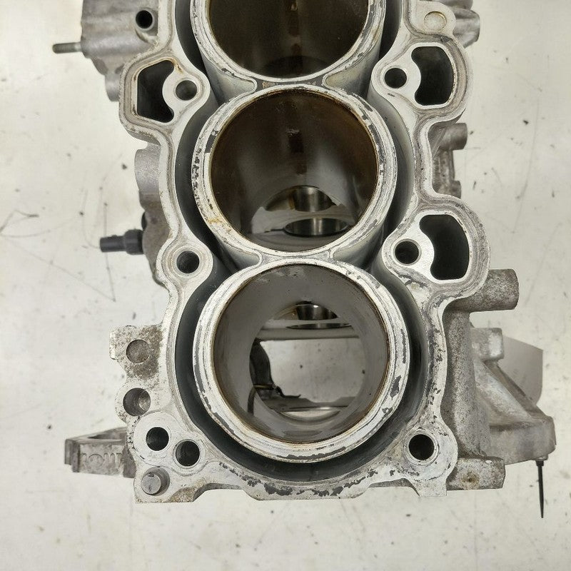 Bare Engine Cylinder Block 2.0L Fits 21 Hyundai Kona