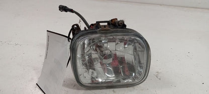 84501FC092 Driver Corner/Park Light Fog Light -driving Bumper Mounted Fits 98-00 FORESTER 