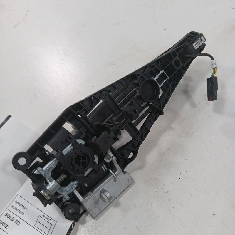 Passenger Right Front Door Handle Exterior Fits 17-22 Buick Encore