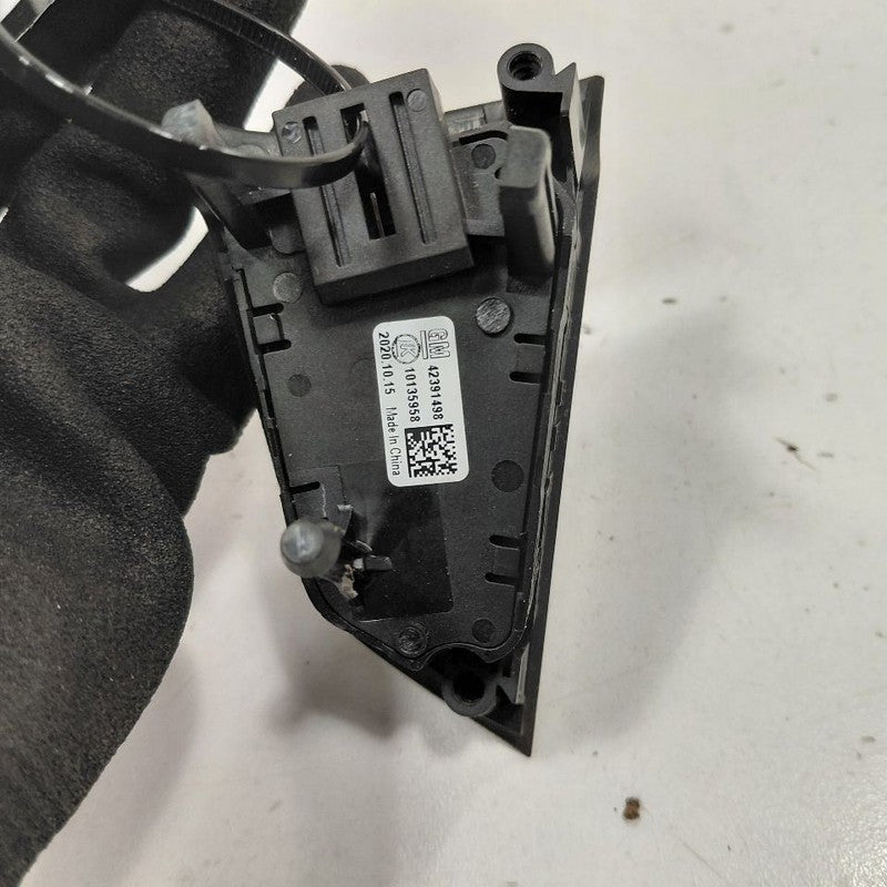 Buick Encore Steering Wheel Mounted Radio Control Switch {42391498} 2022 2021 