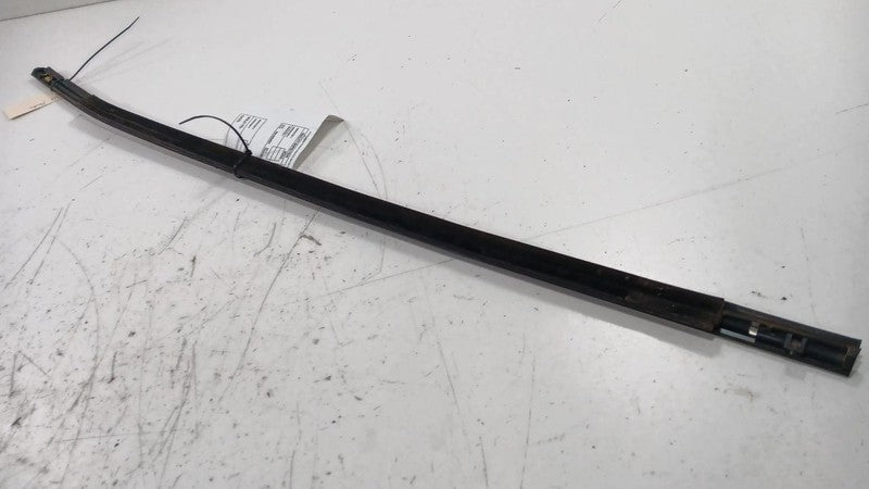 Nissan Rogue Door Glass Window Weather Strip Trim Front Right Passenge