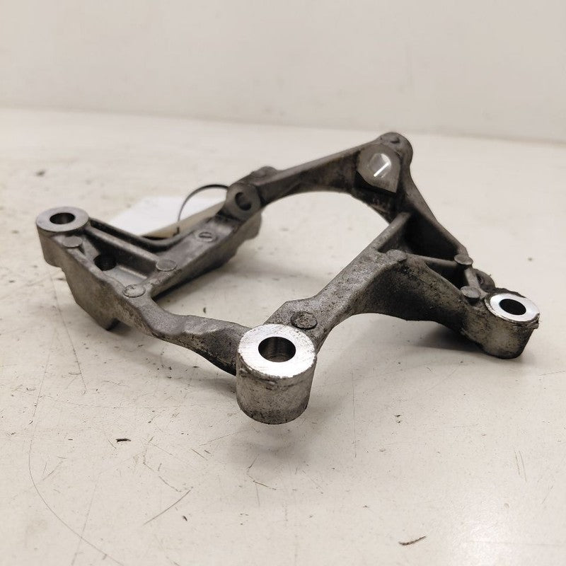 Subaru XV Crosstrek AC Compressor Mount Bracket  2.0 2022 2021 2020 20