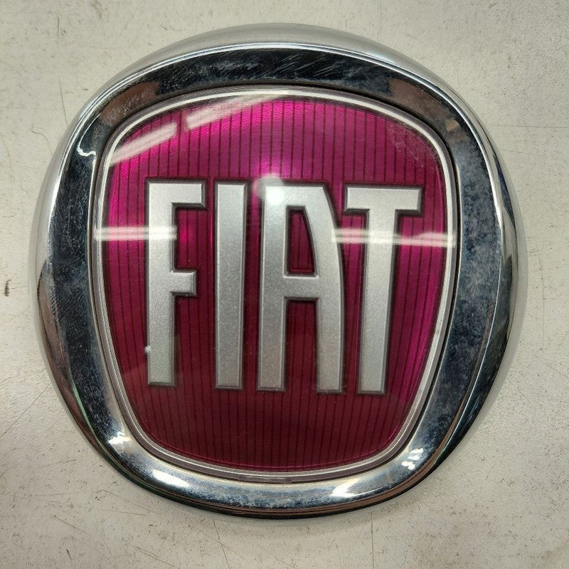 Fiat 500 X Model   Trunk Lid Logo Emblem Badge Rear Back  2016 2017