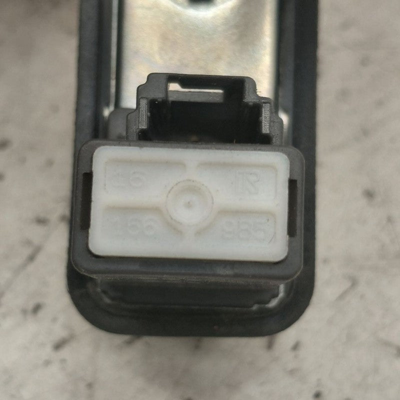 Subaru XV Crosstrek Door Ajar Switch Door Open Dome Light Switch  2022