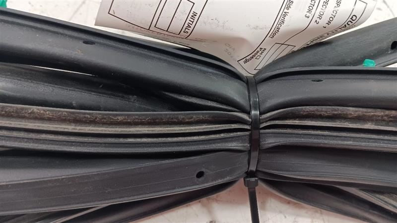 Mazda CX-3 On Door Seal Rubber Right Passenger Front  2019 2020 2021 2