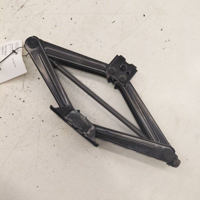 Ford Escape Spare Tire Changing Jack  2020 2021 2022