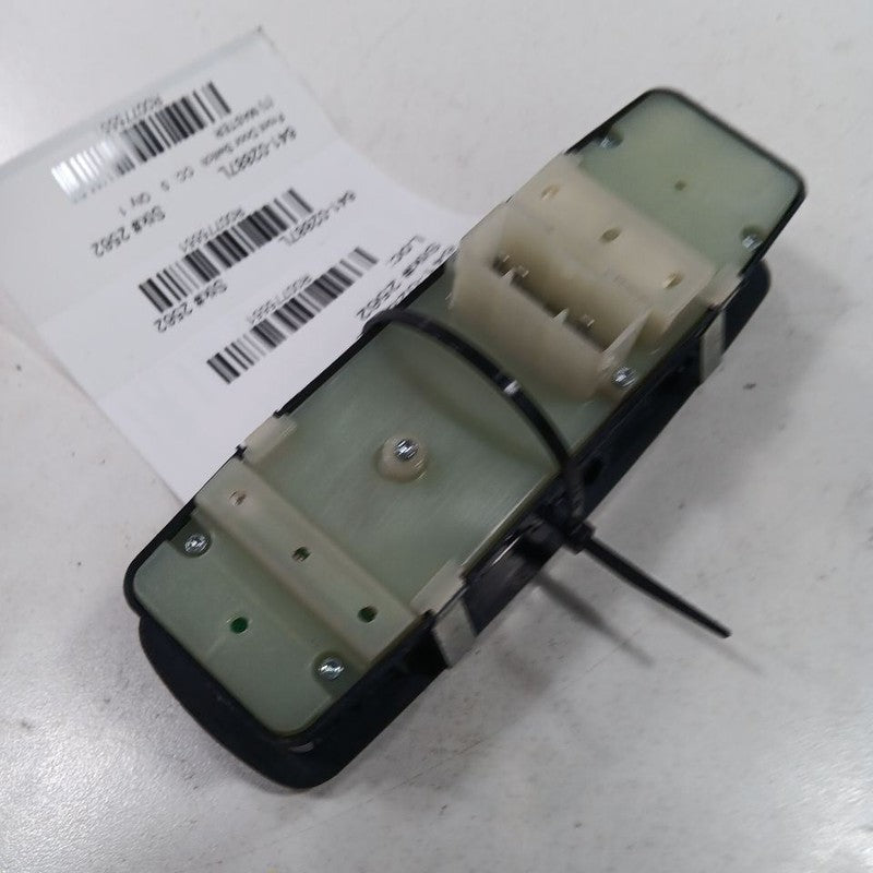Driver's  Front Door Master Switch Wk Body VIN E Or F 16-22 Jeep Grand