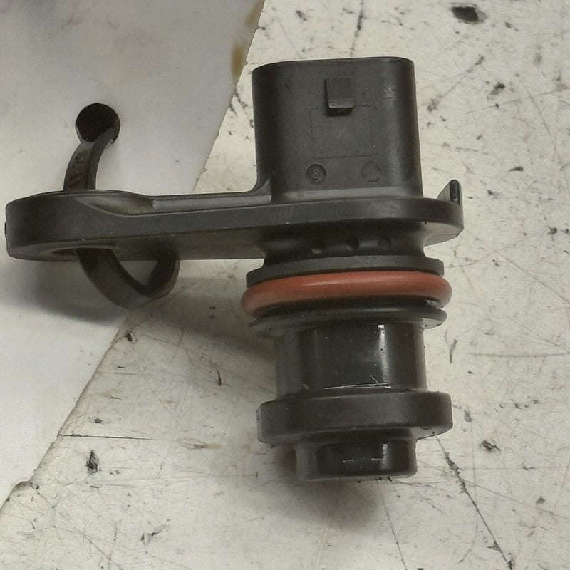 Buick Encore GX Camshaft Cam Shaft Position Sensor  2022 2023 2024 202