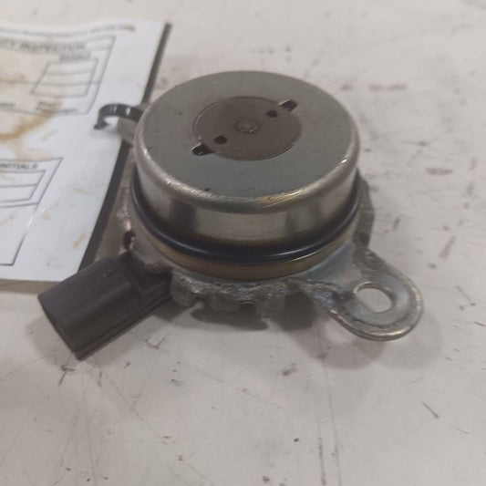Outback Legacy Variable Timing Gear Oil Valve Solenoid Cylinder Head 2022 2023